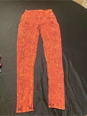 Zenana leggings Red Acid-Wash Kids size M